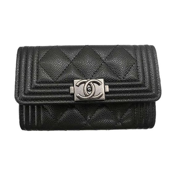 CHANEL LEBOY