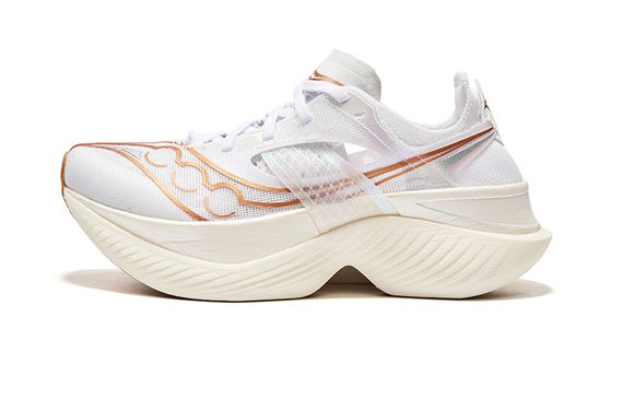 Saucony Endorphin Elite