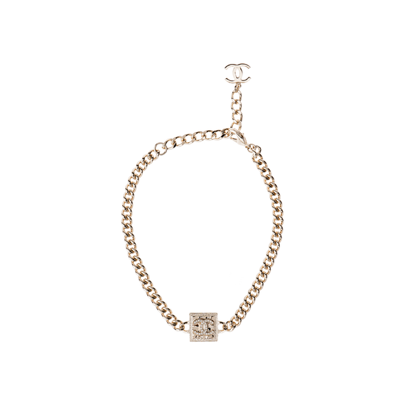 【23 】 CHANEL Logo