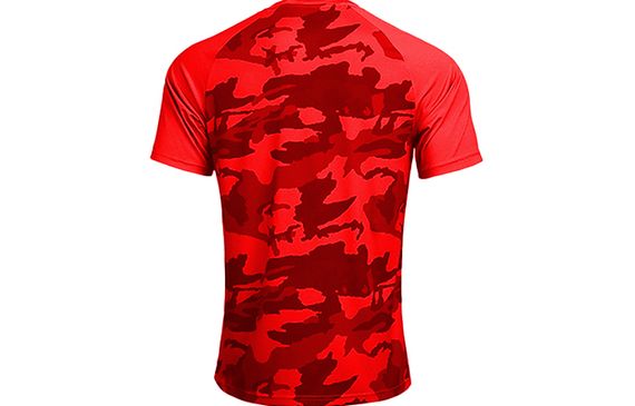 Under Armour T