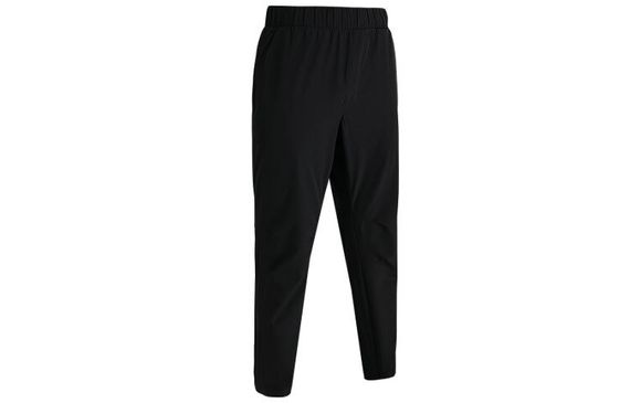 Under Armour WOVEN
