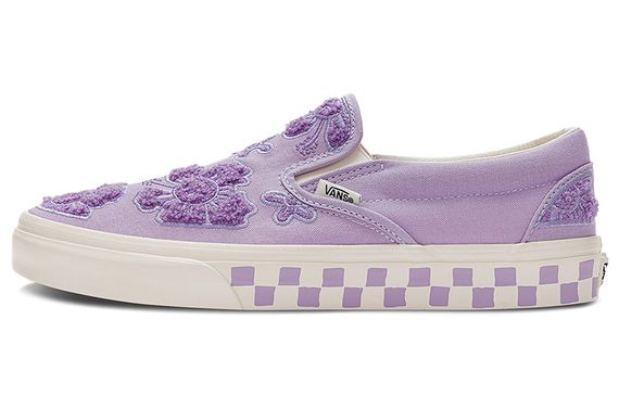 Emma Mulholland x Vans slip-on