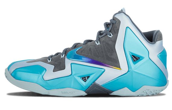 Nike Lebron 11