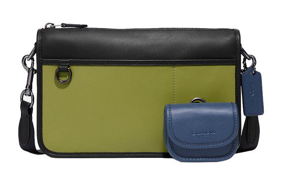 COACH Heritage 25
