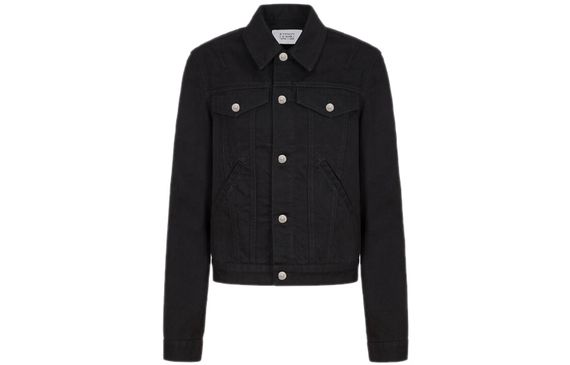 GIVENCHY