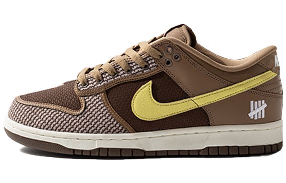 UNDEFEATED x Nike Dunk SP &quot;Inside Out&quot;