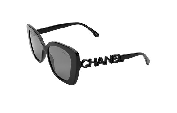 【 】 CHANEL /