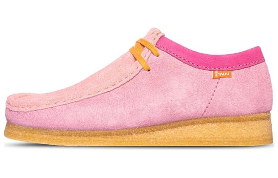 Levis/ x Clarks Originals