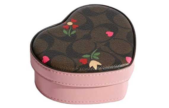 COACH Heart Box 11 /