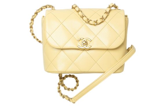 CHANEL /
