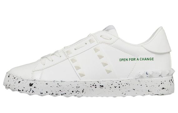 Valentino Open FOR A CHANGE