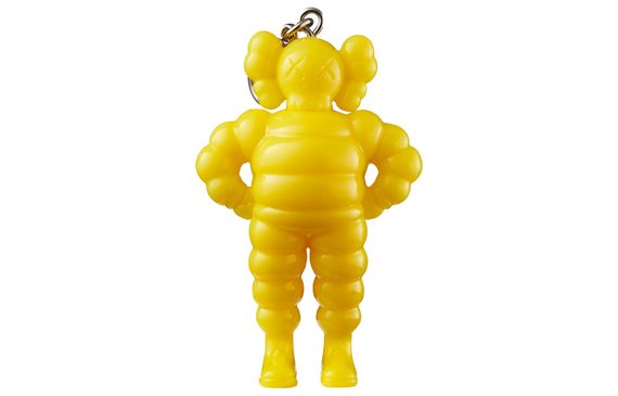 KAWS TOKYO FIRST CHUM / / / /