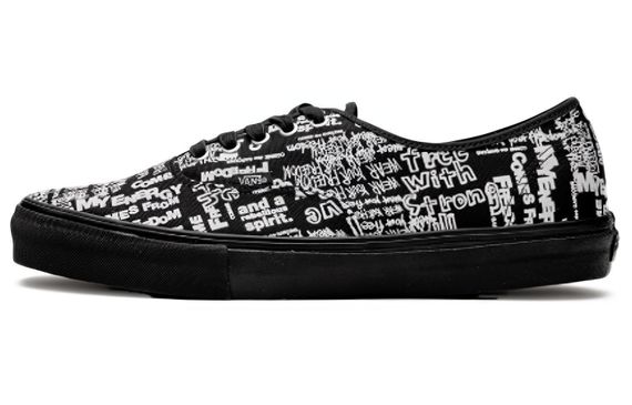 Comme Des Garçons x Vans Authentic Lx &#39;Graffiti&#39;