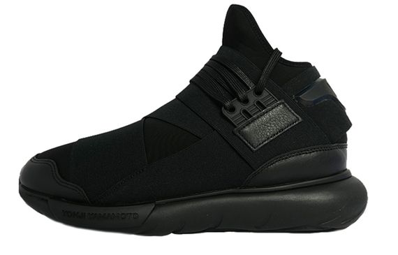 Y-3 Qasa