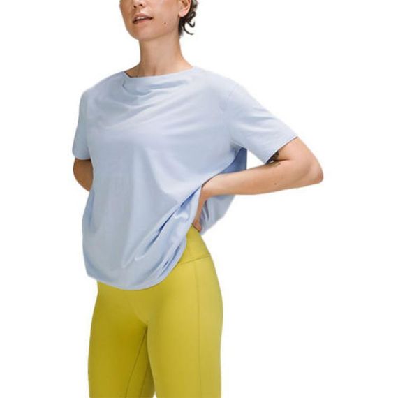 Lululemon Back in Action T