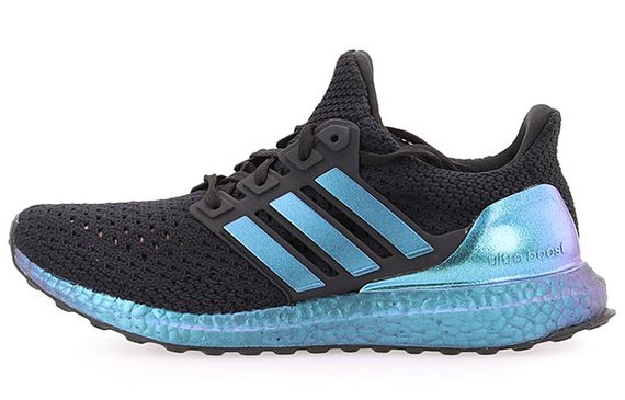 Adidas ULT BOOST