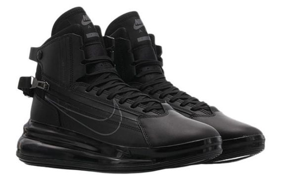 Nike Air Max 720 Saturn