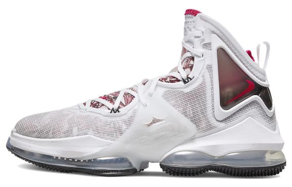 Nike Lebron 19