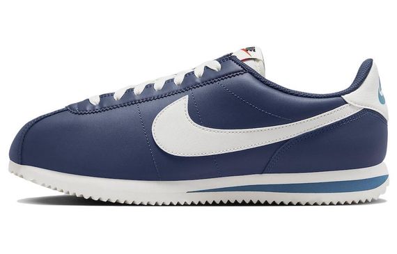 Nike Cortez
