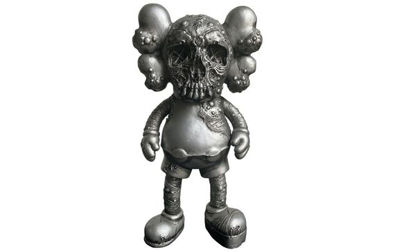 Kaws Pushead Companion Vinyl Figure Silver 26.67cm