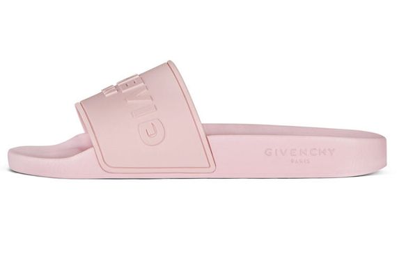 GIVENCHY Paris
