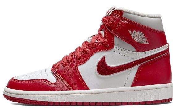 Jordan Air Jordan 1 retro high og &quot;newstalgia chenille&quot;