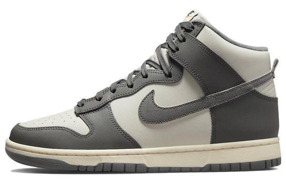 Nike Dunk High Retro SE VNTG