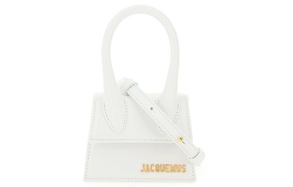 Jacquemus Le chiquito Logo
