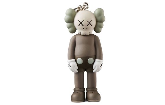KAWS TOKYO FIRST COMPANION / /