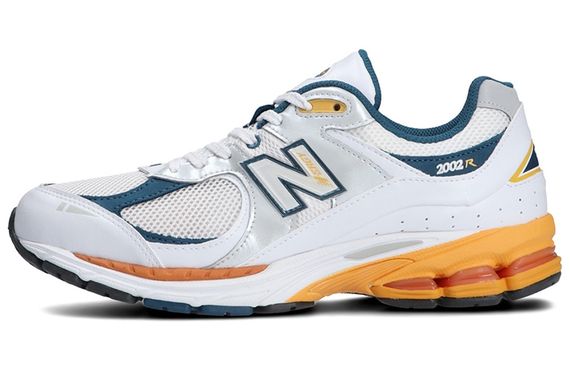 New Balance NB 2002R