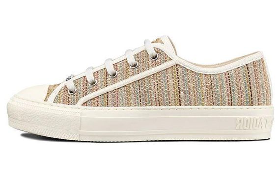 DIOR Walk&#39;n&#39;Dior