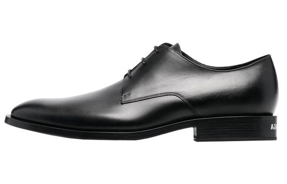 Balenciaga Wallstreet