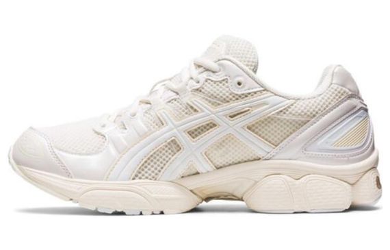 JESS GANSALVES x Asics GEL-Nimbus 9