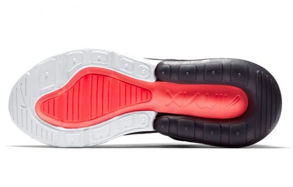 Nike Air Max 270