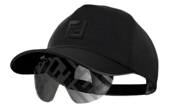 FENDI -