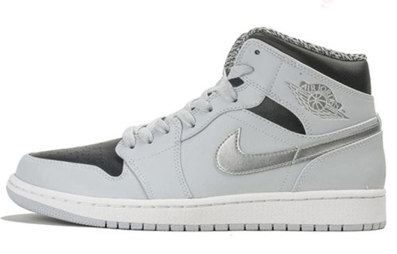 Jordan Air Jordan 1 Mid Pure Platinum Metallic Silver