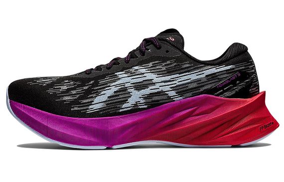 Asics Novablast 3