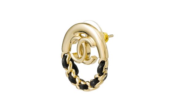 CHANEL C logo