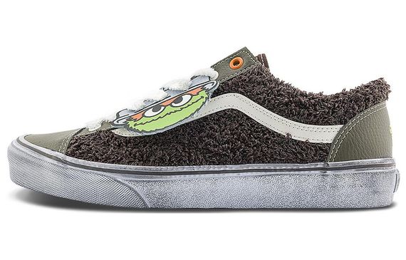 SESAME STREET/ x Vans Style 36