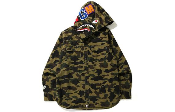 A BATHING APE