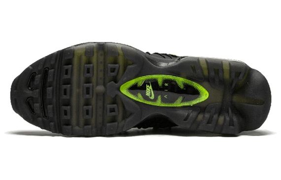 Nike Air Max 95 Jacquard Black Volt