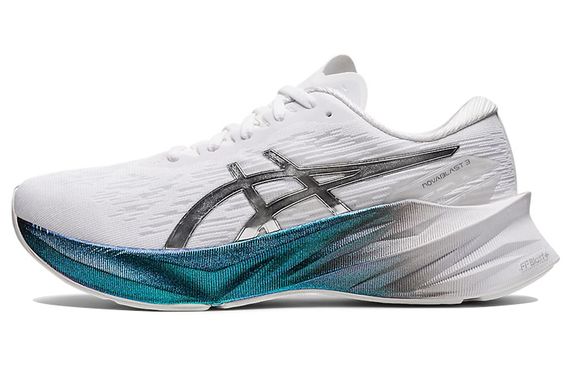 Asics Novablast 3 Platinum