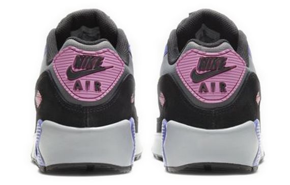 Nike Air Max 90 QS