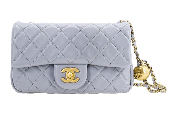 CHANEL 21B CF mini