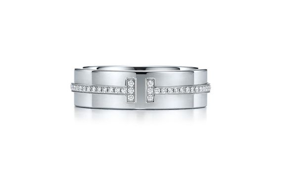 TIFFANY &amp; CO. T 18K 5.5mm