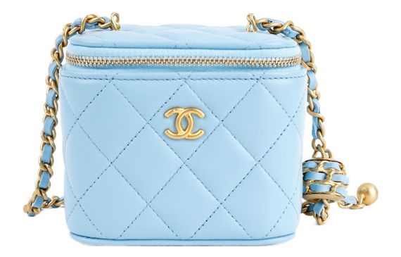 【 】 CHANEL Logo