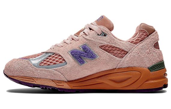 Salehe Bembury x New Balance NB 990 V2