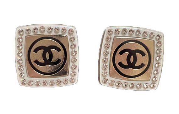 CHANEL C /