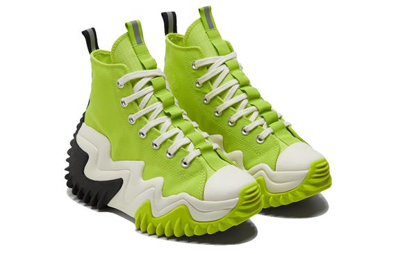 Converse Run Star Motion