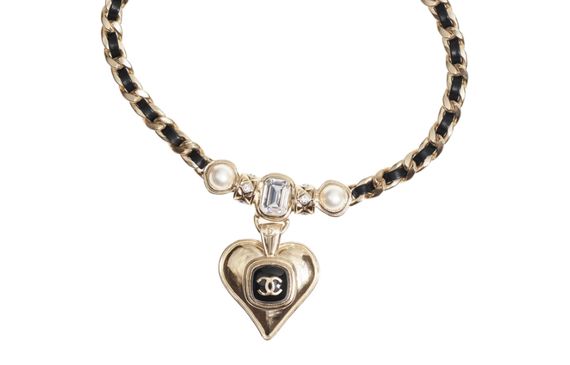 CHANEL C